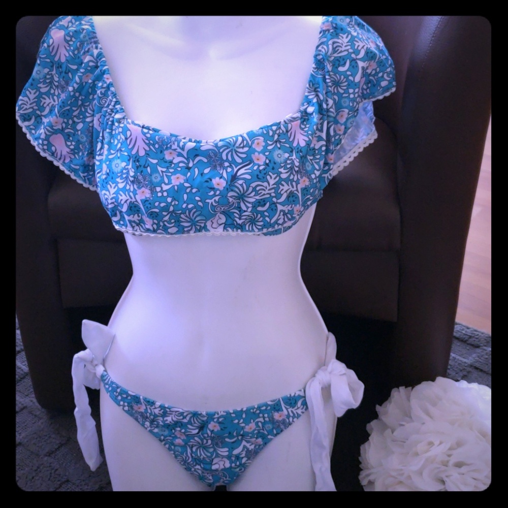 Bathing  suit